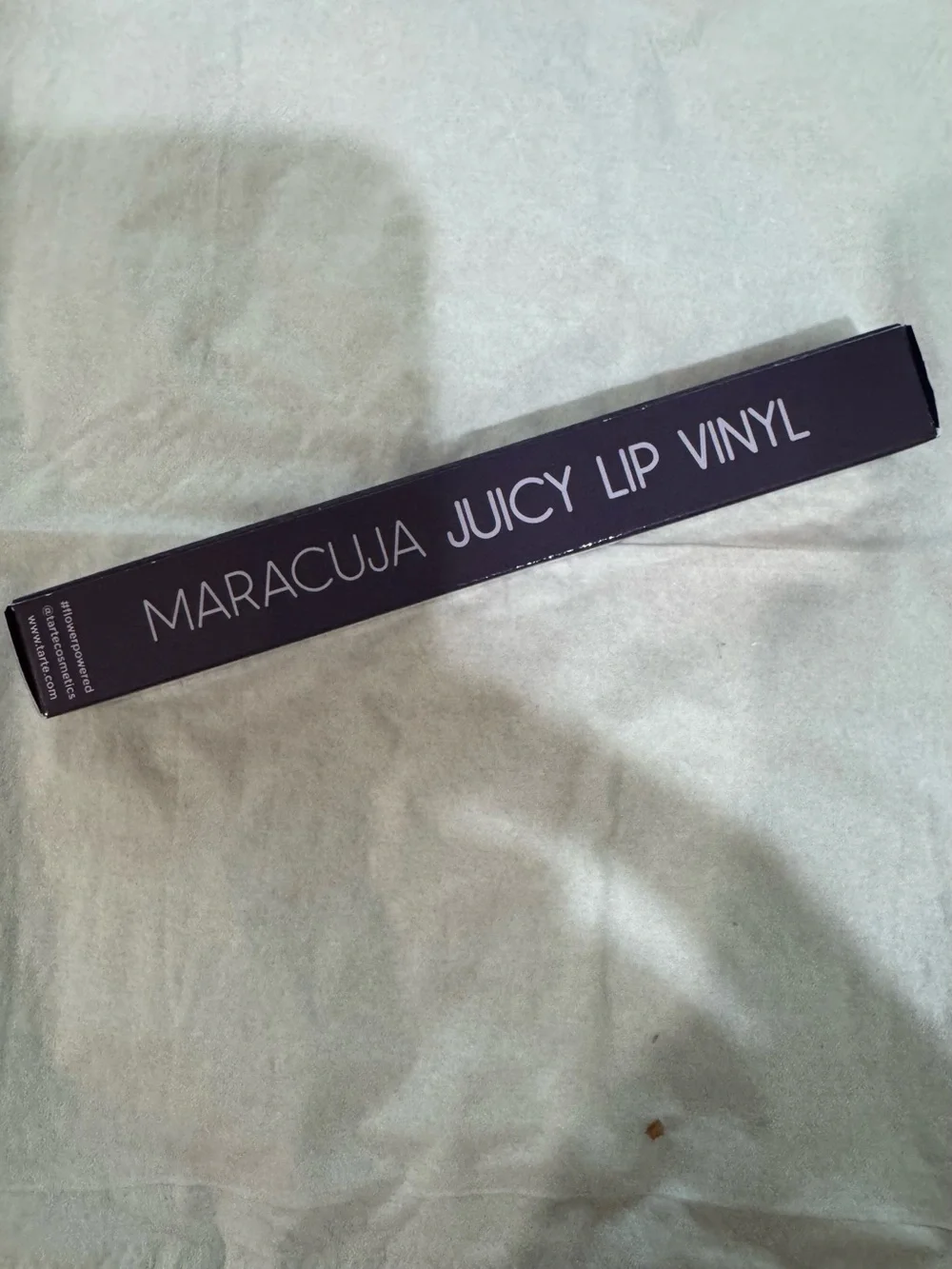 New tarte Maracuja Juicy Lip Vinyl - Shimmering Daisy